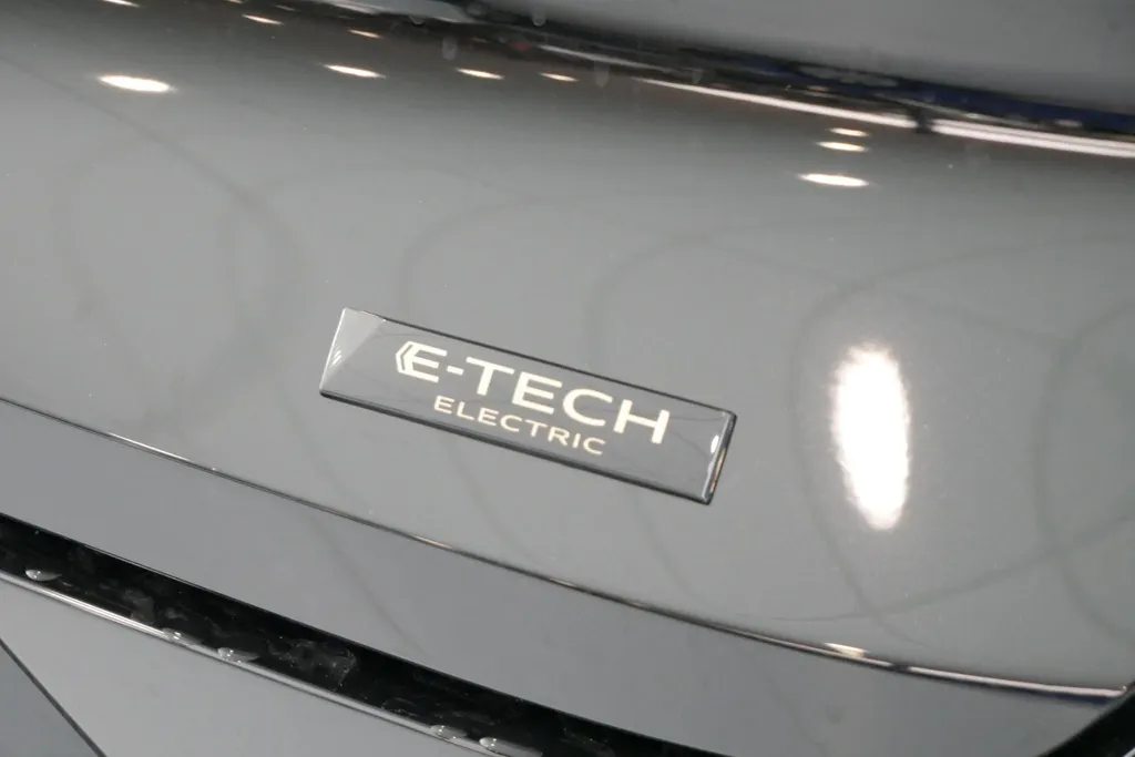 Renault Scénic E-Tech EV87 long range iconic Uit voorraad leverbaar OP = OP | €3.000 KORTING | 5 jaar garantie!