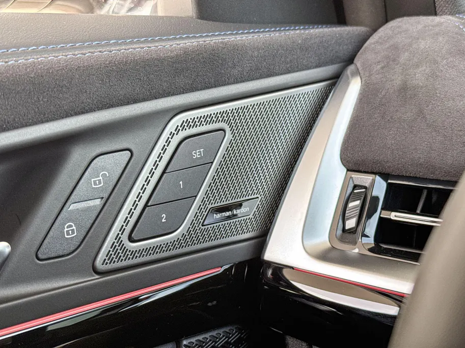 BMW iX1 eDrive20 67 kWh M Sport Edition
