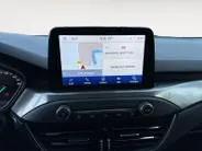 Ford Focus Wagon 1.0 EcoBoost Titanium Business | B&O | Adaptieve Cruise Control | Winter Pack | Privacy Glass | Navigatie | All weather banden