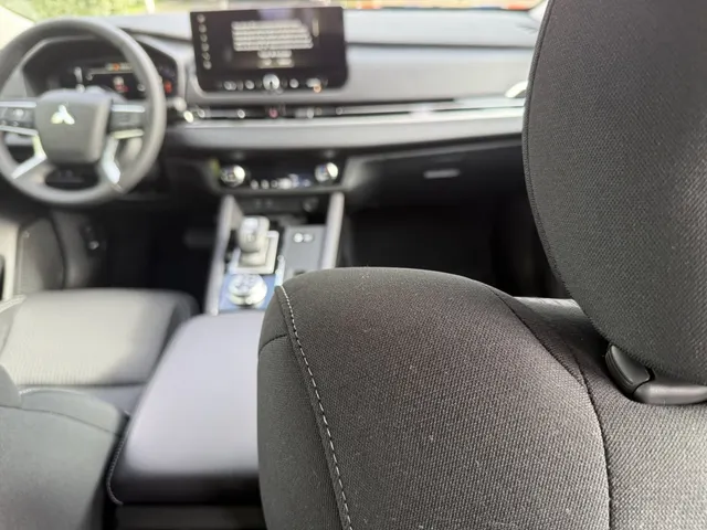 Mitsubishi Outlander 2.4 PHEV Pure