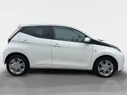 Toyota Aygo 1.0 VVT-i x-sport | Goed onderhouden | Achteruitrijcamera | Airco | Bluetooth | 12 maanden garantie! |