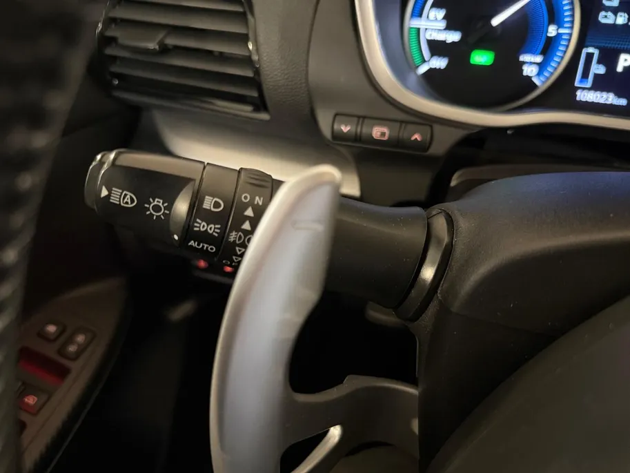 Mitsubishi Eclipse Cross 2.4 PHEV Instyle WK DEAL € 500,- korting | Schuif-/ kanteldak | Achteruitrijcamera | Parkeersensoren voor & achter | Stoelverwarming | Navigatie | Trekhaak | BOVAG GARANTIE |