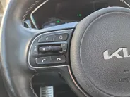 Kia Niro 1.6i Hybrid ExecutiveLine | Automaat | 1e Eigenaar | Dealer onderhouden | JBL | Schuif-/kanteldak | Cruise Control Adaptief | Leder | Stoelverwarming en verkoling | LM Velgen | Carplay | Camera | FabriekGarantie tot 2032
