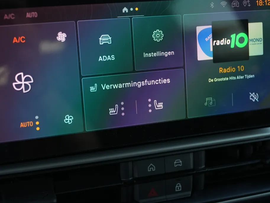 Jeep Avenger 1.2 e-Hybrid Black Edition | Winter | Navi | Carplay