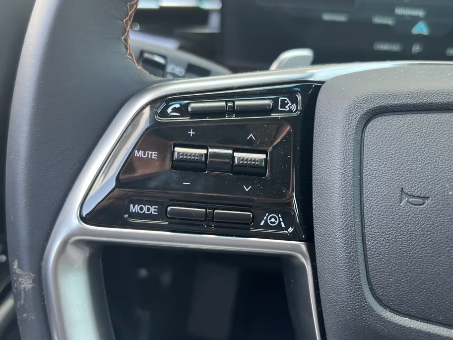 KGM Torres EVX Bronze 80.6 kWh | Warmtepomp | Carplay | Adaptive Cruise Control