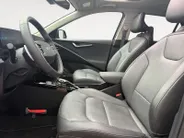 Kia Niro EV ExecutiveLine 64.8 kWh | Meest luxe uitvoering | Head up display | Stoelverwarming en ventilatie | Schuif/ Kantel dak | Cruise Control Adaptief | Carplay | Fabrieksgarantie t/m 4-2032 | NAP