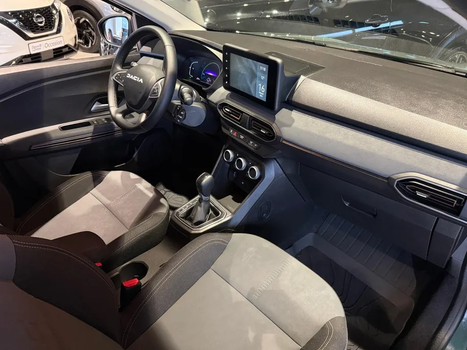 Dacia Jogger 1.6 Hybrid 140 Extreme 7p. *Aut*Navi(Carplay)+Camera*Climate*Parkeersensoren*Limited Edition!