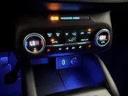 Ford Focus Wagon 1.5 EcoBoost Vignale | 182 PK | Trekhaak afneembaar | Winter Pack | Family Pack | Comfort Pack | Parking Pack |