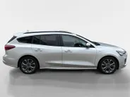 Ford Focus Wagon 1.0 EcoBoost Hybrid ST Line | Navigatie | Stoel/Stuur/Voorruitverwarming | Apple Carplay / Android Auto | Cruise Control | Lichtmetalen Velgen |
