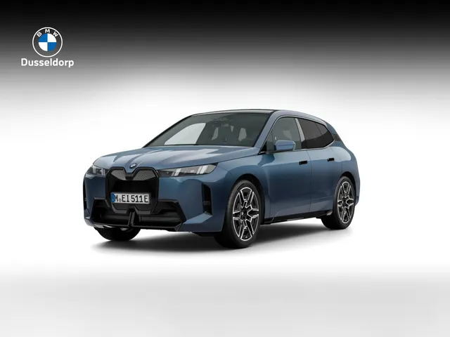 BMW iX