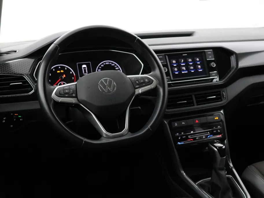 Volkswagen T-Cross 1.5 TSI 150pk DSG Style · Apple/Android Car Play · Stoelverwarming · LED verlichting