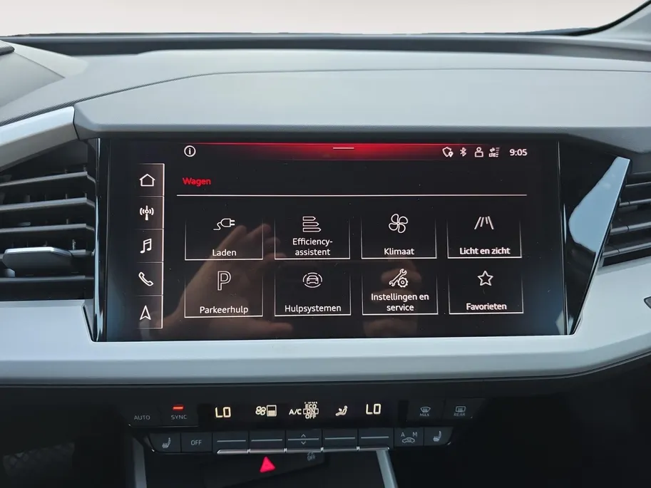 Audi Q4 e-tron 35 Launch edition Advanced 55 kWh | 1e Eigenaar | Dealer onderhouden | Android Auto/ Apple Carplay | Adaptieve Cruise Control | Dodehoekdetectie | Navigatie pack | 20'' velgen | 12 maanden garantie