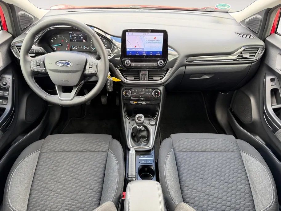 Ford Puma 1.0 EcoBoost Hybrid Titanium | Dealer onderhouden | NL auto | Adapt. Cruise control | BLIS | Winter pack | Parkeersensoren voor en achter | Achteruitrijcamera | Draadloos opladen mobiel | 1e eigenaar | Bovag garantie |