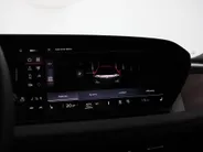 Audi A6 e-tron 367pk S edition performance 100 kWh · SOH 97,8% · Warmtepomp · 360 Camera · Luchtvering · Wegklapbare Trekhaak · Stoel-& Stuurverwarming · 21'' Inch · Garantie t/m 10-12-2030 of 100.000km