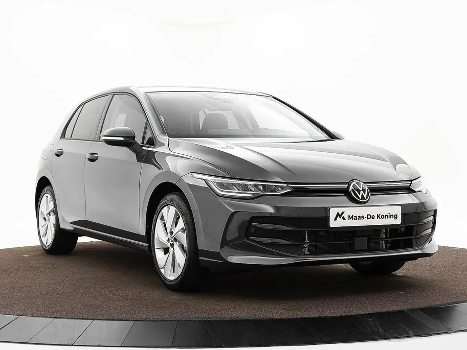 Volkswagen Golf Life Edition 1.5 eHybrid 204 PK 6 versn. DSG · Achteruitrijcamera · Draadloze telefoonlader · Comfort pakket ·