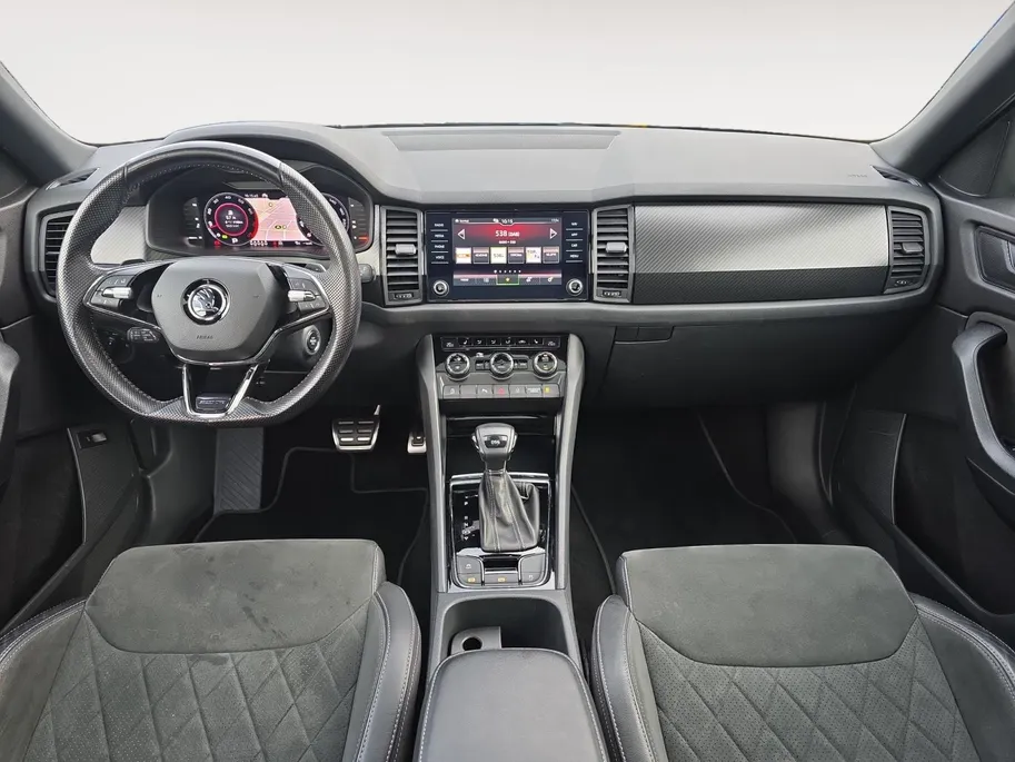 Škoda Kodiaq 1.5 TSI Sportline Business 7p. | Goed onderhouden! | Panoramadak | Trekhaak | Achteruitrijcamera | Elektr. Stoelen | 20'' velgen | 12 maanden garantie