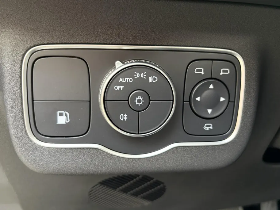 Omoda 9 SHS 1.5T-GDi SHS-P Premium 5p
