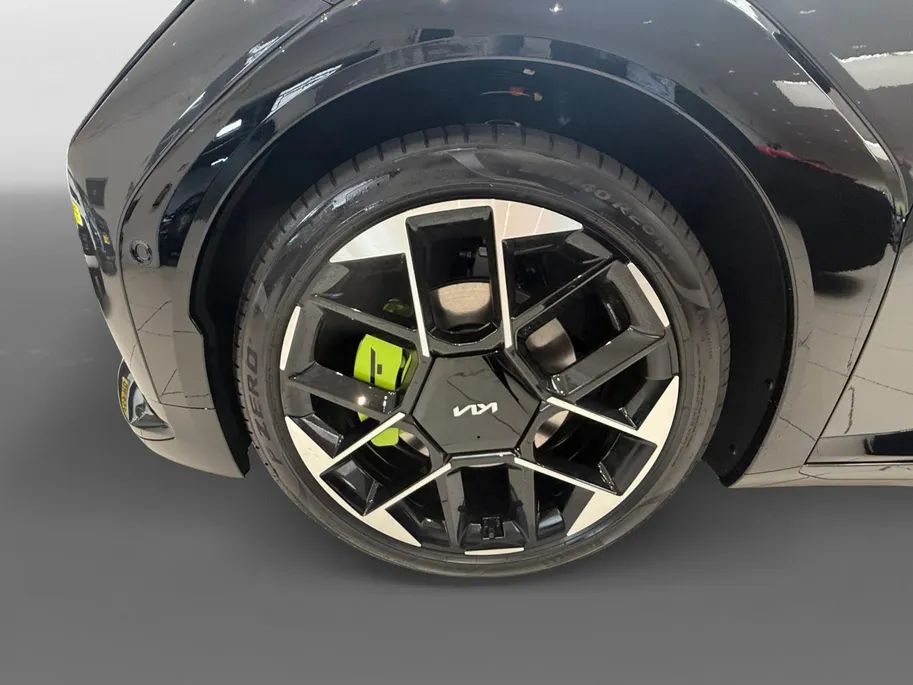 Kia EV4 GT AWD 81.4 kWh NIEUW IN SHOWROOM | HOTHATCHBACK | 292PK | UNIEK IN NEDERLAND