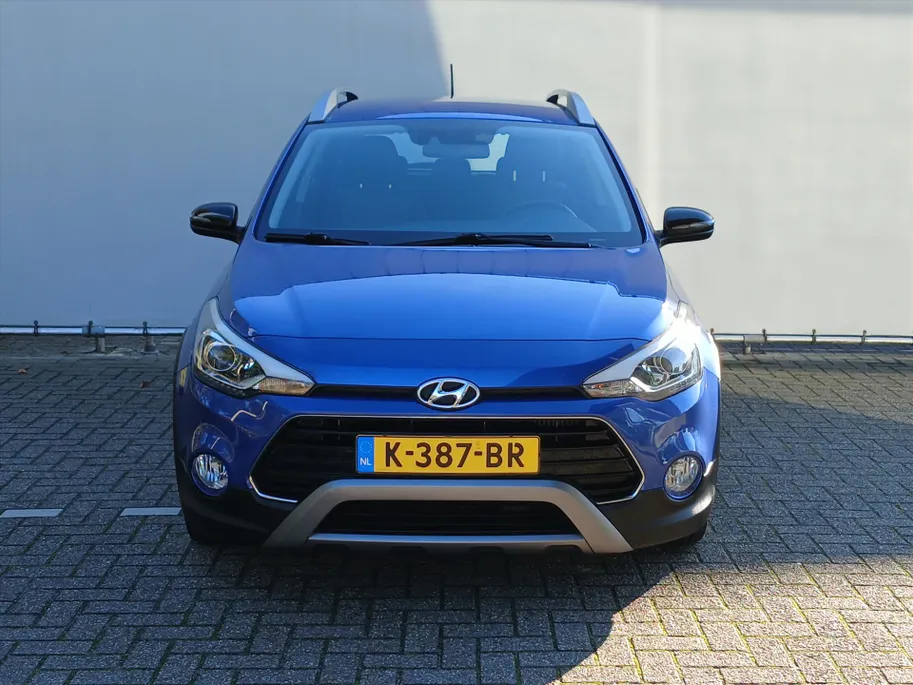 Hyundai i20 1.0 T-GDI 100PK Automaat Comfort / Carplay / Climate en Cruisecontrol! / UNIEK!