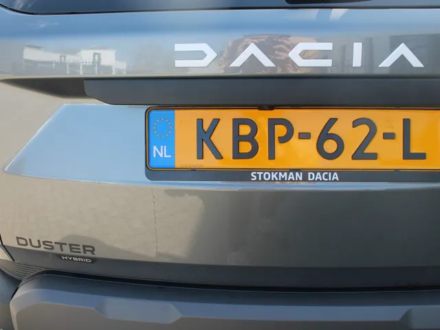Dacia Duster 1.2 hybrid-G 150 PK 4x4 limited edition NIEUW TE BESTELLEN