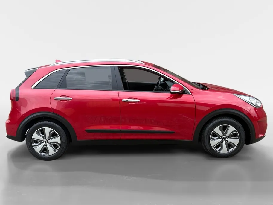 Kia Niro 1.6 GDi Hybrid DynamicPlusLine | Trekhaak | Camera | Stoel/Stuurverwarming | Apple Carplay/Android Auto | Adaptieve Cruise Control |