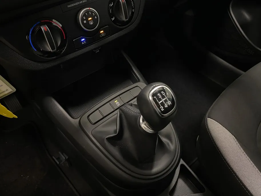 Hyundai i10 1.0 COMFORT | APPLE CARPLAY | DEALERONDERHOUDEN |