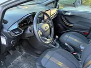 Ford Fiesta 1.0 EcoBoost Active ** VOORRUITVERWARMING ** PARKEERSENSOREN ACHTER **