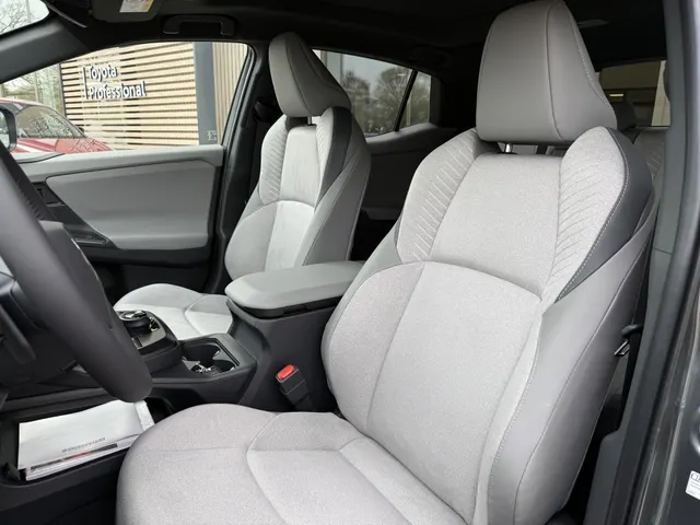 Toyota C-HR+ Executive AWD 77 kWh | Executive Plus Pack |