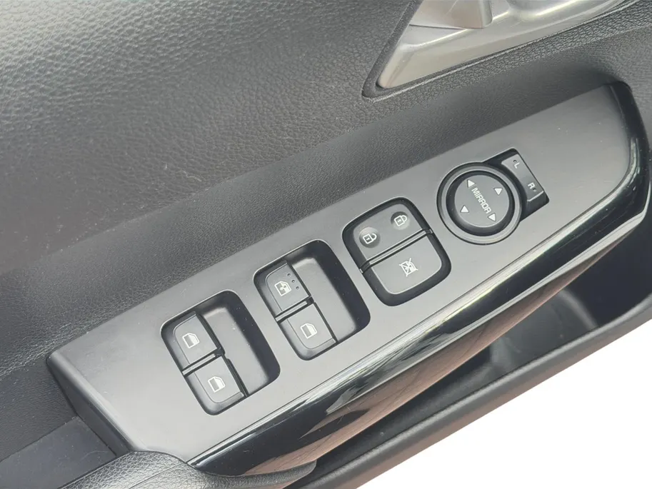 Kia Picanto 1.0 DPi DynamicLine CARPLAY & ANDROID AUTO | ACHTERUITRIJCAMERA | AIRCO | CRUISE CONTROL | 1E EIGENAAR