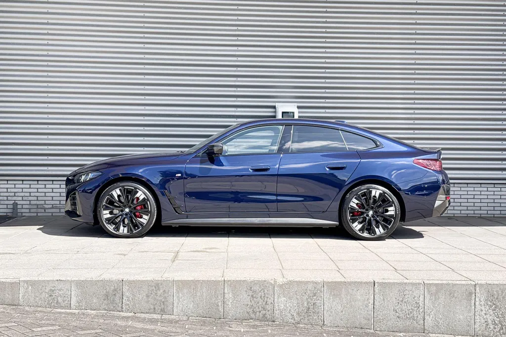 BMW i4 M60 84 kWh
