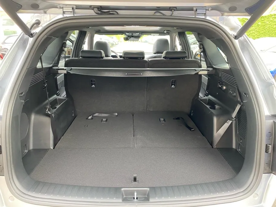 Kia Sorento 1.6 T-GDi Plug-in Hybrid 4WD ExecutiveLine 7p | Bel voor info | 253 pk | Head-up display | Nu €3000 Inruilpremie!