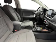 Kia Stonic 1.0 T-GDi MHEV DynamicPlusLine | Zeer nette auto | Navigatie | Apple CarPlay & Android Auto | Trekhaak | Achteruitrijcamera |