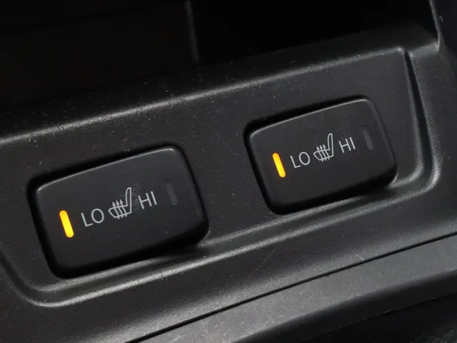 Suzuki Vitara 1.4 BoosterJet Style Hybrid | Panoramadak | Carplay | All Season