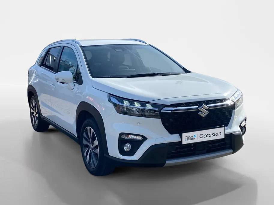 Suzuki S-Cross 1.4 Boosterjet Style Smart Hybrid | Trekhaak | Navigatie | Hoge instap | 360camera | Stoelverwarming