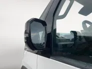 Kia PV5 L2H1 Plus 51.5 kWh | Stoel verwarming | Navigatie |  Climate control | All-Season banden |  4,420L inhoud | DEMO