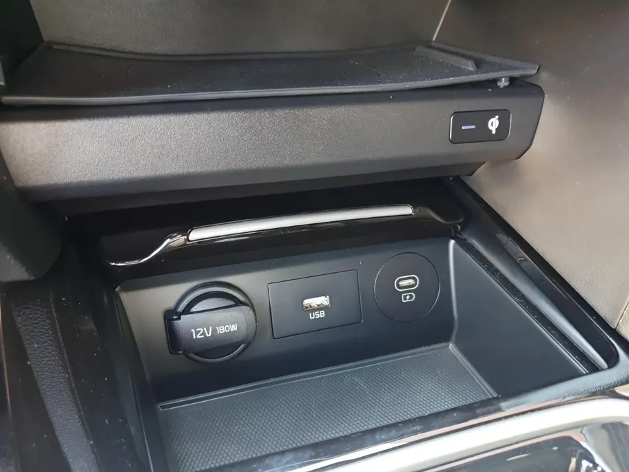 Kia Ceed Sportswagon 1.0 T-GDi MHEV Design Edition | Stoel en stuurverwarming | Navigatie | Camera | Apple Carplay / Android Auto | Elektrisch achterklep |