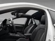 CUPRA Formentor 1.4 245pk DSG e-Hybrid VZ Performance · Panoramadak · Camera · Trekhaak · Apple/Android Car Play · Navigatie · Stoelverwarming · 19'' Inch ·