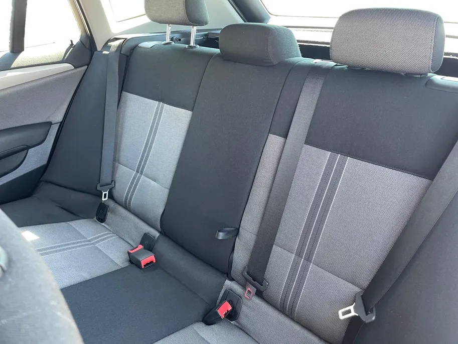BMW X1 sDrive18i Executive *Automaat*Cruise Control*Stoelverwarming*L.M. Velgen*In Nette Staat!