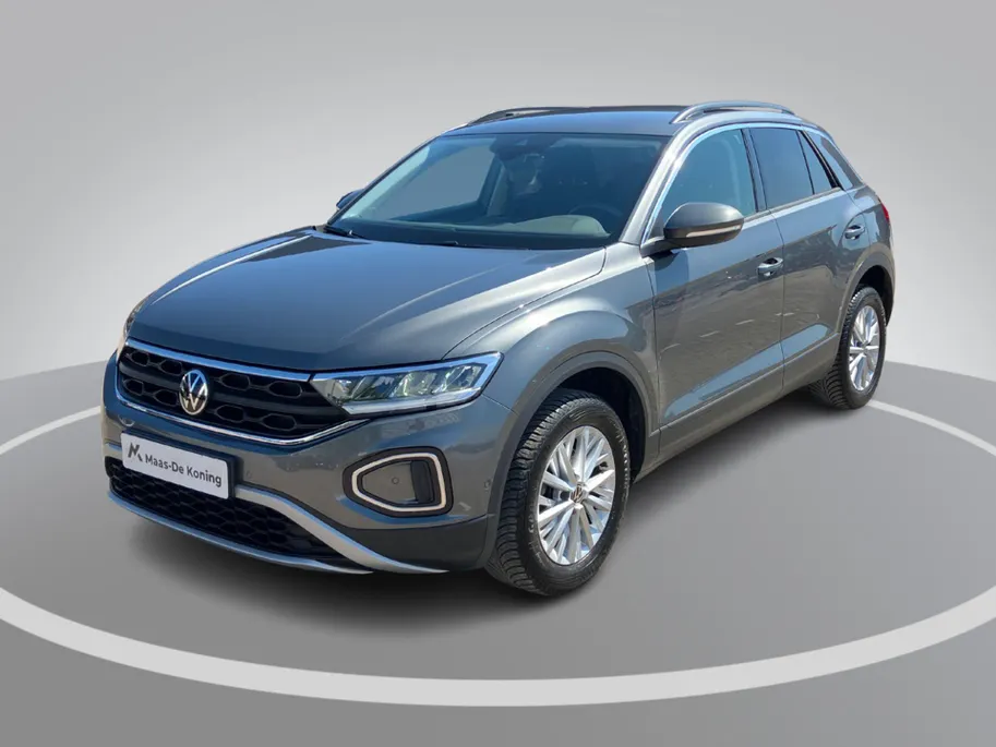 Volkswagen T-Roc 1.0TSI/110PK Life Business · Navigatie · Apple/Android Car Play · Stoelverwarming · Garantie t/m 06-06-2027 of 100000km.