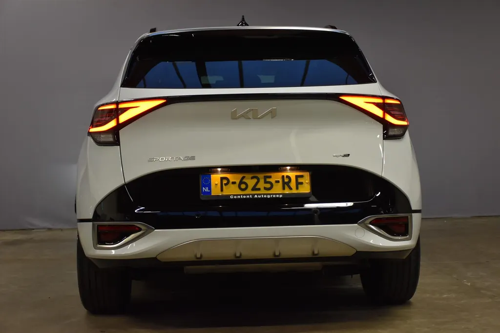 Kia Sportage 1.6 T-GDi 230pk Hybrid AT6 GT-Line. Weinig km!