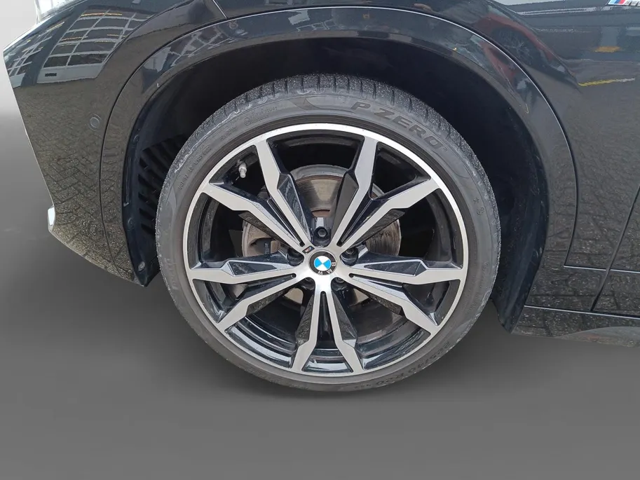 BMW X2 sDrive18i High Executive | Parkeercamera | Elektrische achterklep | M-pakket |