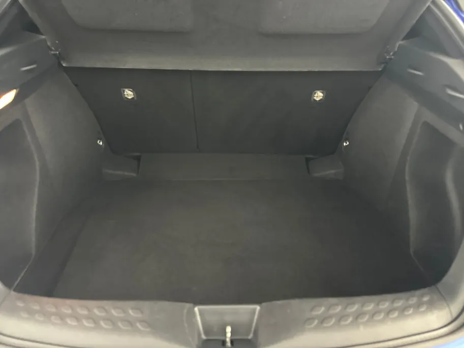 Toyota C-HR 1.8 Hybrid Dynamic Automaat | Navigatie | 18'' L.M. Velgen | Parkeercamera