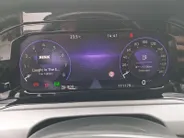 Volkswagen Golf 1.0 eTSI Life Business | DSG | Elek. Stoelverstelling | Stoelverwarming