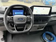 Ford E-Custom E-Custom 320 L2H1 Limited 65 kWh DEMO I DRIVER ASSISTANCE PACK PREMIUM I ELEK. INKLAPBARE TREKHAAK I 17'' LM VELGEN I