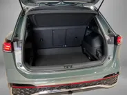 Volkswagen Tiguan 1.5eTSI/150PK R-Line · Panoramadak · Trekhaak · 360°Camera + Parkeersensoren · Garantie t/m 06-01-2030 of 100000km.