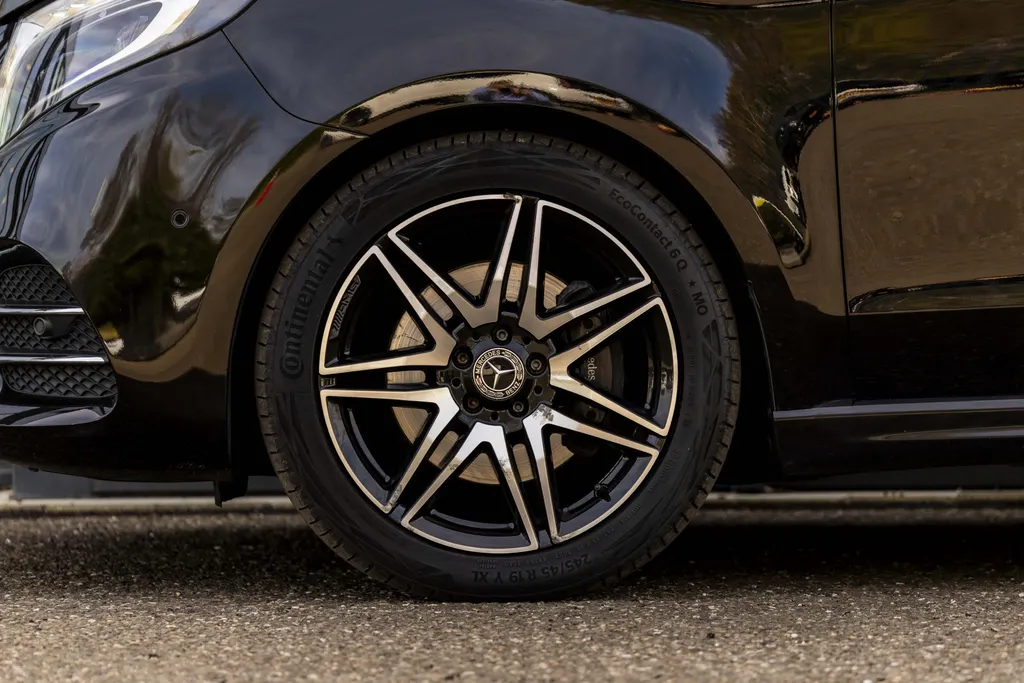 Mercedes-Benz V-Klasse 300d Lang DC Avantgarde Edition EX.BTW