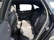 Volkswagen Taigo 1.0 TSi DSG7-autom. R Line | Automaat | Camera | Climate Control | Apple Carplay/Android Auto | Keyless | Sportstoelen | R-line