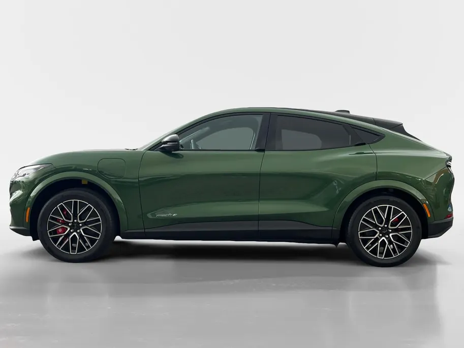 Ford Mustang Mach-E Extended Premium RWD 88 kWh | Op Voorraad | Snel Rijden | Financiering vanaf 2,99% Rente | Actiekorting tot €5000,- | 602 KM Rijbereik WLTP |