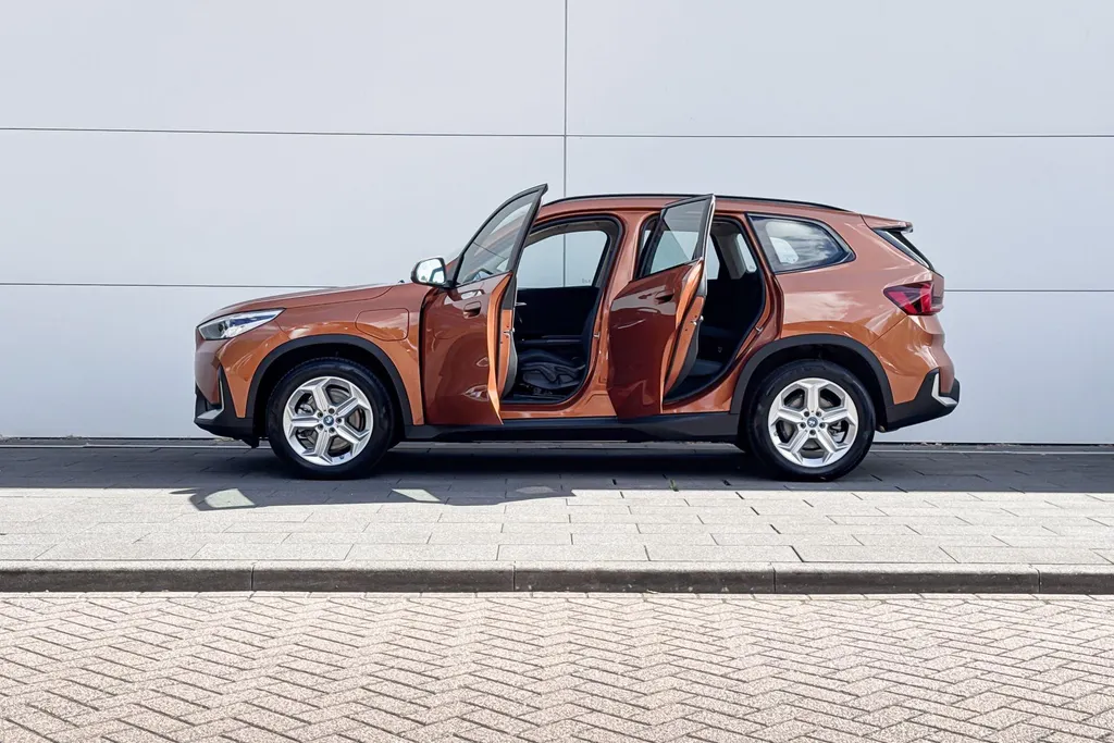 BMW X1 xDrive25e