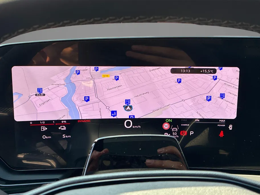 Audi A6 Limousine 2.0 e-hybrid quattro S Edition 299 PK · Tech pro · Luchtvering · B&O Premium 3D · Glazen panoramadak